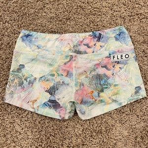 Fleo Shorts